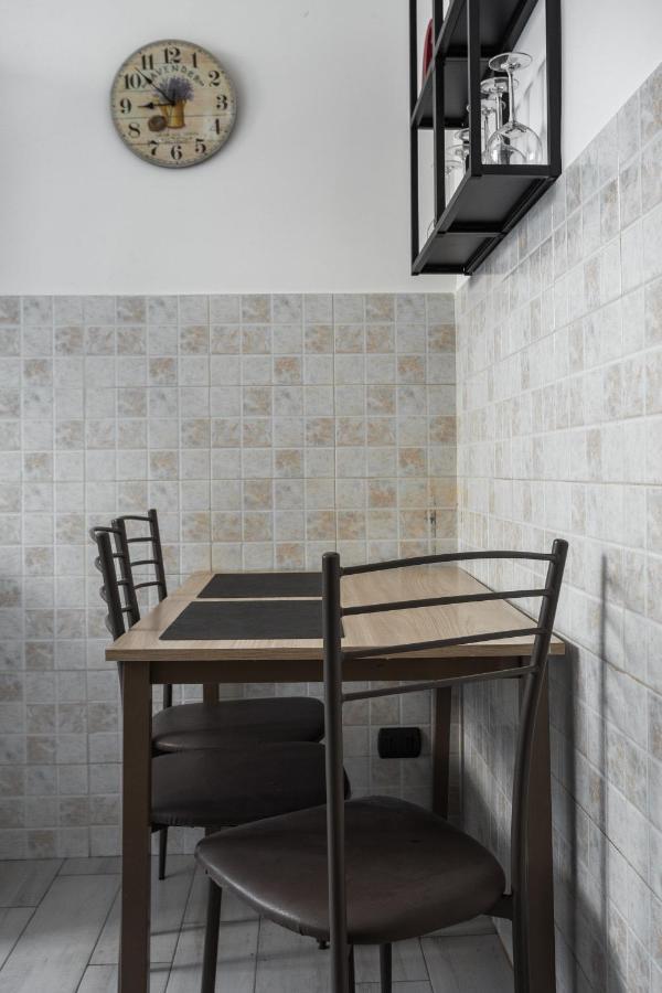 Tiburtina Apartment Roma Dış mekan fotoğraf